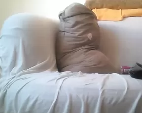 Blonde is cumshot in her face