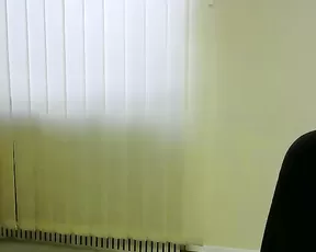 Fat babe with large tits dances