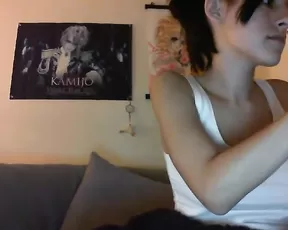 2Sexy thing exposes her tight pussy