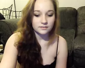 A juicy looking red haired honnie is getting kinky