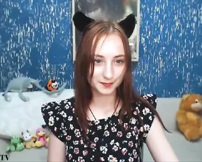 hloyaberts showing pussy tattoo @chaturbate-2017-07-12
