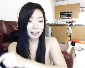 Asian babe gets her ass drille with toy