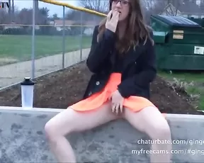 risky public squirt