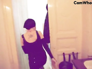 Cute amateur blonde babe