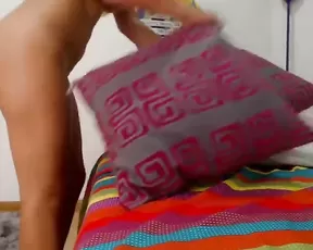 You will love her round tits