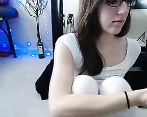 Cutie spreads her pussy lips with vibrator
