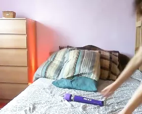 Latino girl gets her ass fingered by her man