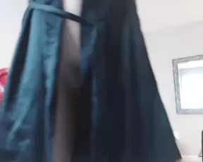 Jumbo ass going up and down