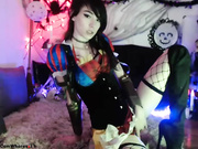 A brunette takes off her bar and drills inside her cunt