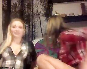AshleyDaven Lesbian Flannel Games