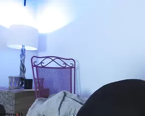 VeronicaOMG broke her glass dildo got another 5-27-17