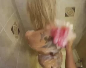Nikki Simms shower