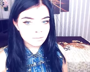 Horny slut stuffs her ass with all kinds of things