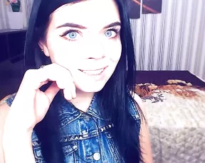 Horny slut stuffs her ass with all kinds of things