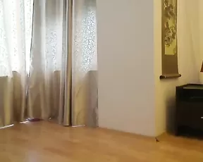 Nerdy babe getting ready to suck
