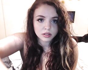 Autumnvondoe beautiful teen fuck pussy dildo webcam show