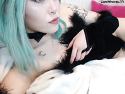 Banana and Carrot Pussyplay in the Stable with Billyputz