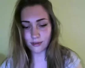 Lolla_l nice milf blondy in private show