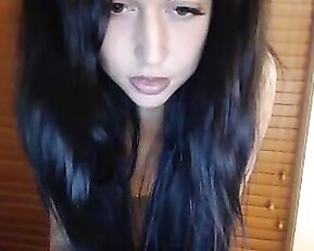Sakarah beautiful sexy naked brunette webcam show