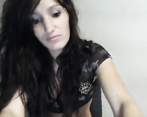 Sextwoo dirty slim brunette masturbate pussy webcam show