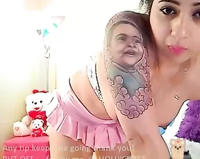 Hollycute juicy naked brunette webcam show