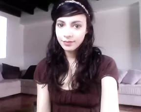 Faeluna nice teen brunette in clothes webcam show