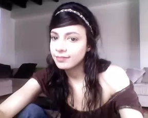 Faeluna nice teen brunette in clothes webcam show
