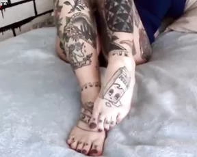 Tattoo feet