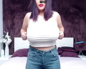 BustyEveline