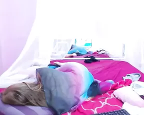 Tista_cute girl sleeping in private show