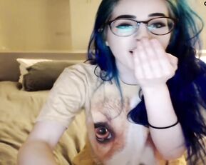Kati3kat sucking dildo in bath webcam show
