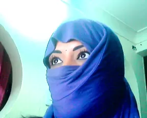 Samanth_18 girl play with dildo private show