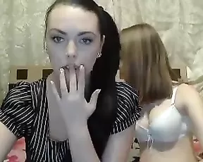 Blonde gets naked before us