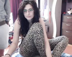 So pretty brunette milf wife suck cock when parents leave house and share,enjoy