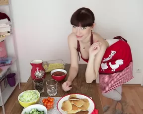 ManyVids Mylene in CUSTOM Food ass stuffing