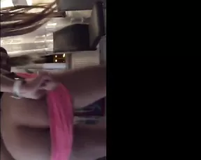 2 girls in periscope