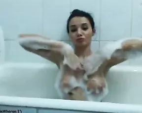 Sassycassie_ bath