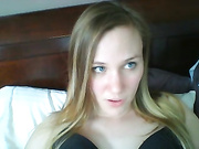 Tanned and dark haired babe sucking cock