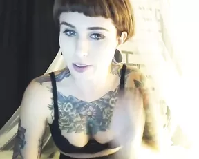 Taking care of her pubes