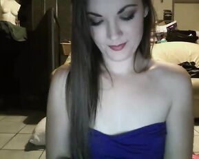 Pretty spain brunette milf female make awezone webcam sex fun video in home