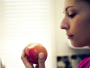 LucysLounge - Apples and Bananas