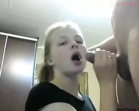 SkyCouple facial and eats cum