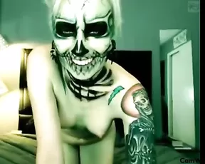 Morella Skull Paint