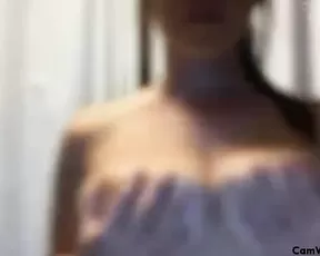 KateeLife Masturbating