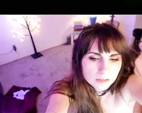 Infinite_T making her friend cum two times