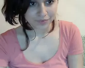 Hairy cunt revealed on cam