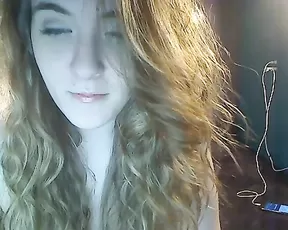 Blonde loves doing sucking