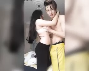 turkish periscope flashes boobs