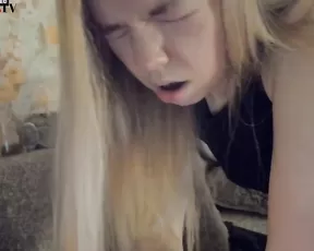 Nikkishygirl_2017-10-31