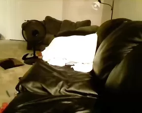 Spraying her ass with a lot of cum